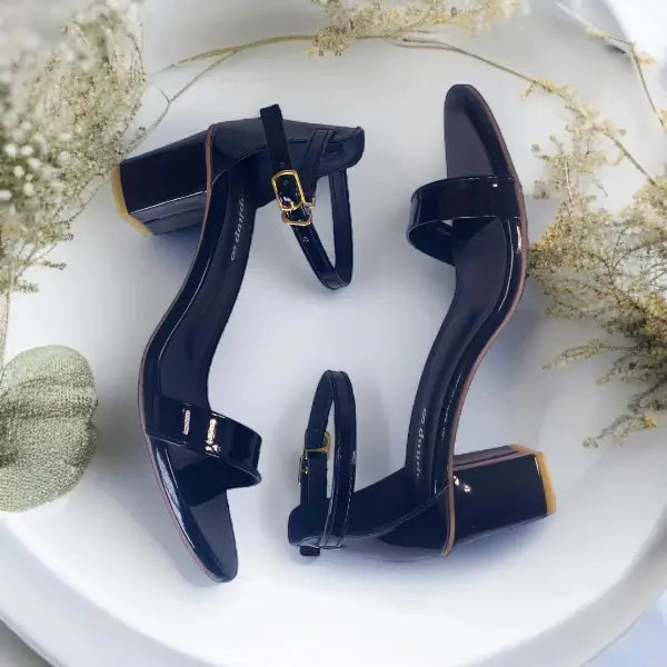 Black Yaro Block Heel Sandal PIU_164 Patent Rexine ladies shoes PumpItUp.pk