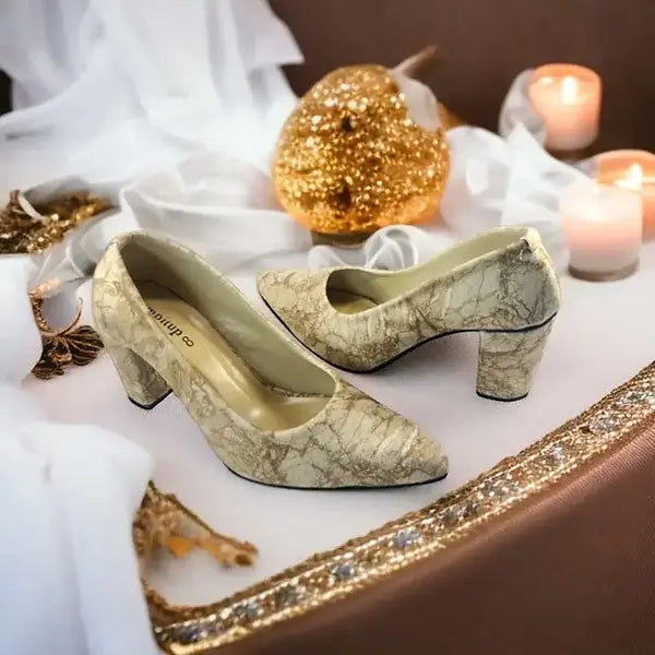 Skin Crushed Comfy Block Heel Pump PIU_148 Crushed Amara Fabric ladies shoes PumpItUp.pk